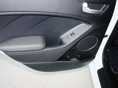 2013款 1.6L 自动 GLS
