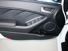 2013款 1.6L 自动 GLS