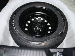 2013款 1.6L 自动 GLS