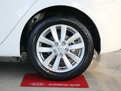 2013款 1.6L 自动 GLS