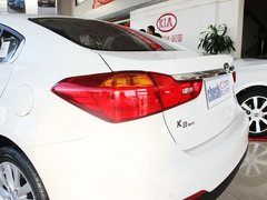 2013款 1.6L 自动 GLS