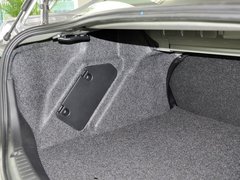 2013 三厢 1.6 手动 精英型