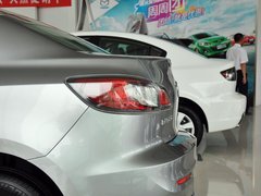 2013 三厢 1.6 手动 精英型