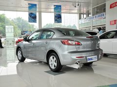 2013 三厢 1.6 手动 精英型