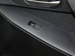 2013 三厢 1.6 手动 精英型