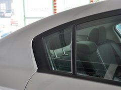 2013 三厢 1.6 手动 精英型