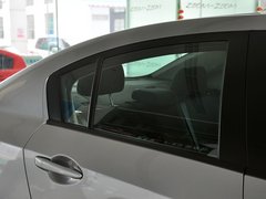 2013 三厢 1.6 手动 精英型