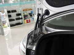 2013 三厢 1.6 手动 精英型