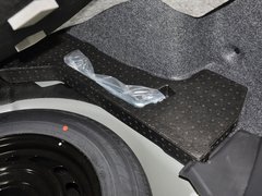2013 三厢 1.6 手动 精英型