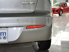 2013 三厢 1.6 手动 精英型