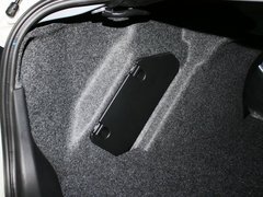 2013 三厢 1.6 自动 精英型
