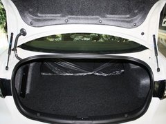 2013 三厢 1.6 自动 精英型