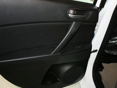 2013 三厢 1.6 自动 精英型