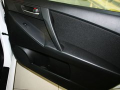 2013 三厢 1.6 自动 精英型