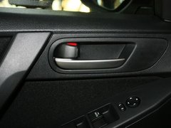 2013 三厢 1.6 自动 精英型