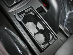 2013 三厢 1.6 自动 精英型