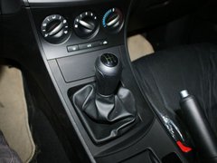 2013 三厢 1.6 自动 精英型
