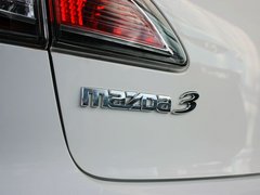 2013 三厢 1.6 自动 精英型