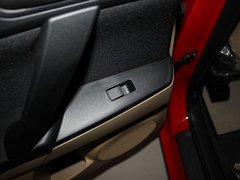 2013 三厢 1.6 自动 精英型