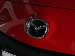 2013 三厢 1.6 自动 精英型