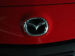2013 三厢 1.6 自动 精英型
