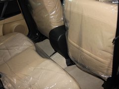 2013 三厢 1.6 自动 精英型