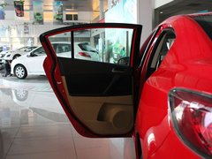 2013 三厢 1.6 自动 精英型