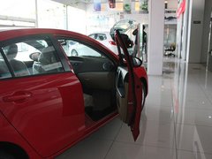 2013 三厢 1.6 自动 精英型