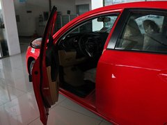 2013 三厢 1.6 自动 精英型