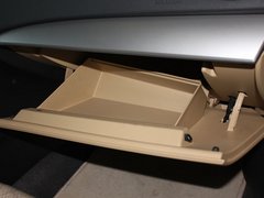 2013 三厢 1.6 自动 精英型