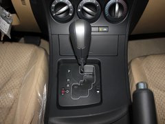 2013 三厢 1.6 自动 精英型
