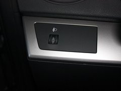 2013 三厢 1.6 自动 精英型