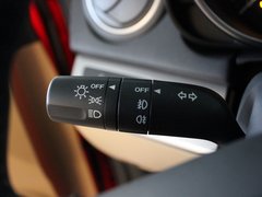 2013 三厢 1.6 自动 精英型