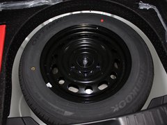 2013 三厢 1.6 自动 精英型