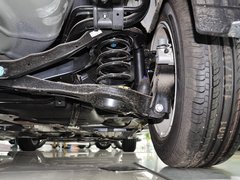 2013 三厢 1.6 自动 精英型