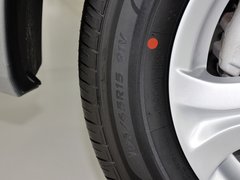 2013 三厢 1.6 自动 精英型