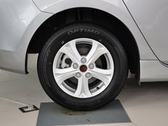 2013 三厢 1.6 自动 精英型