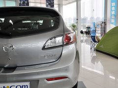 2013 三厢 1.6 自动 精英型
