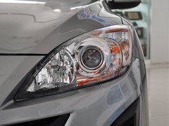 2013 三厢 1.6 自动 精英型