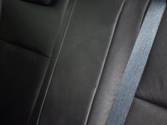2013 三厢 1.6 自动 精英型