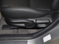 2013 三厢 1.6 自动 精英型