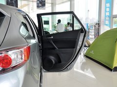 2013 三厢 1.6 自动 精英型