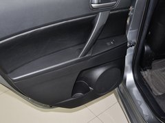 2013 三厢 1.6 自动 精英型