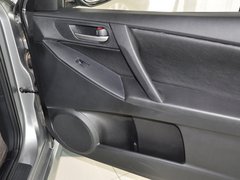 2013 三厢 1.6 自动 精英型