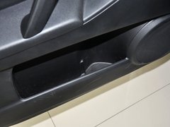 2013 三厢 1.6 自动 精英型