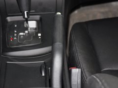 2013 三厢 1.6 自动 精英型