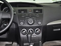 2013 三厢 1.6 自动 精英型