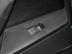 2013 三厢 1.6 自动 精英型