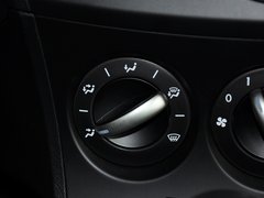 2013 三厢 1.6 自动 精英型