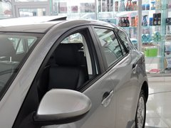 2013 三厢 1.6 自动 精英型